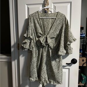 2x Floral Tie-Front Romper